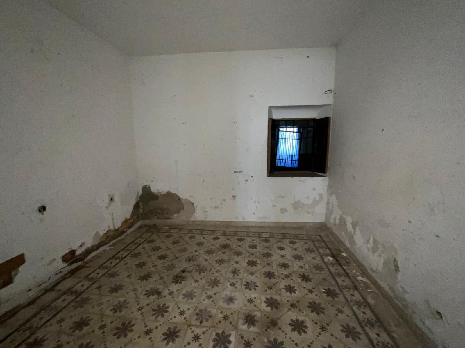 3 soveværelse Villa til salg i Campillos - € 82.000 (Ref: 9036359)