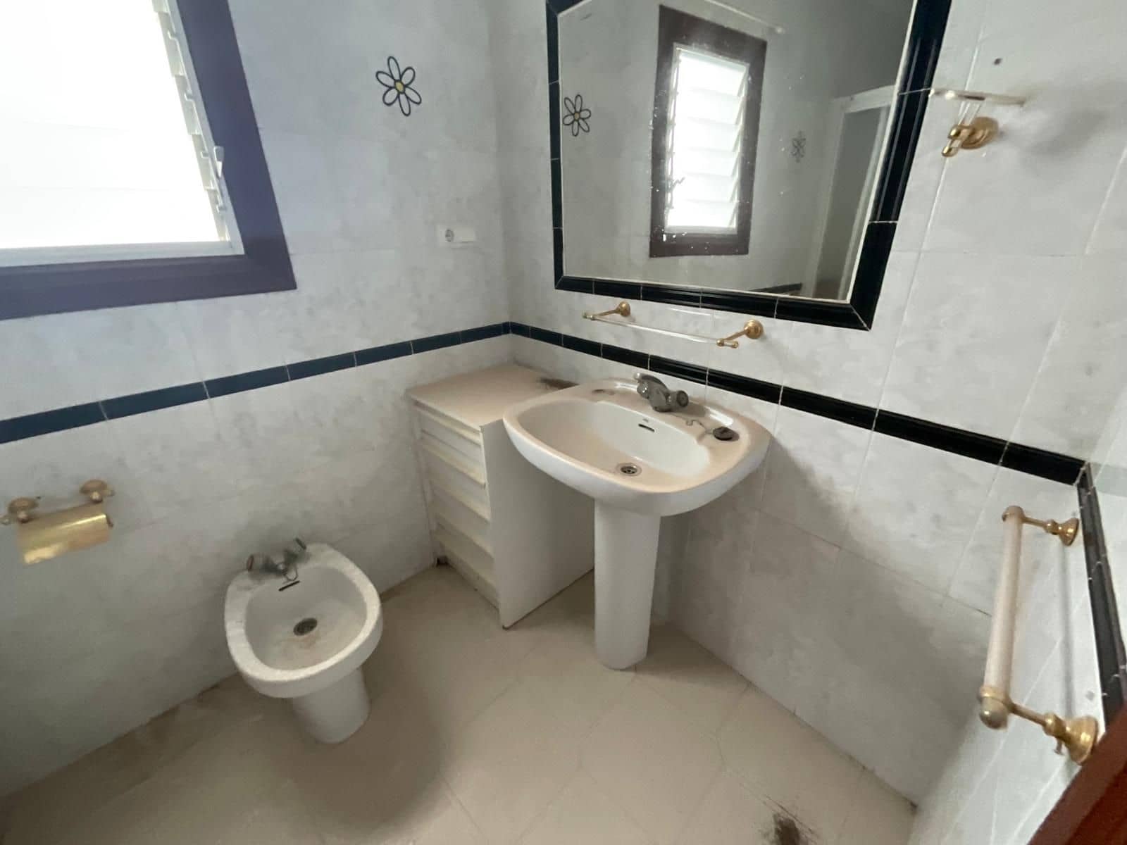 3 soveværelse Lejlighed til salg i Sierra de Yeguas - € 45.000 (Ref: 9036360)