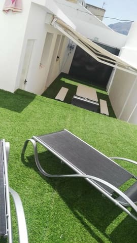 Villa til salgs i Antequera med svømmebasseng - € 79 000 (Ref: 9036363)