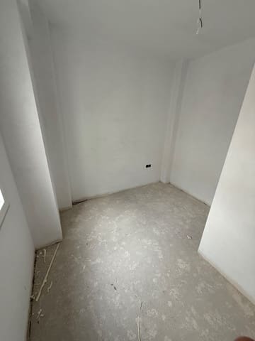 5 soverom Villa til salgs i Antequera med svømmebasseng - € 349 000 (Ref: 9036366)