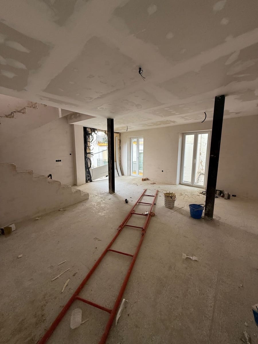 5 soverom Villa til salgs i Antequera med svømmebasseng - € 349 000 (Ref: 9036366)