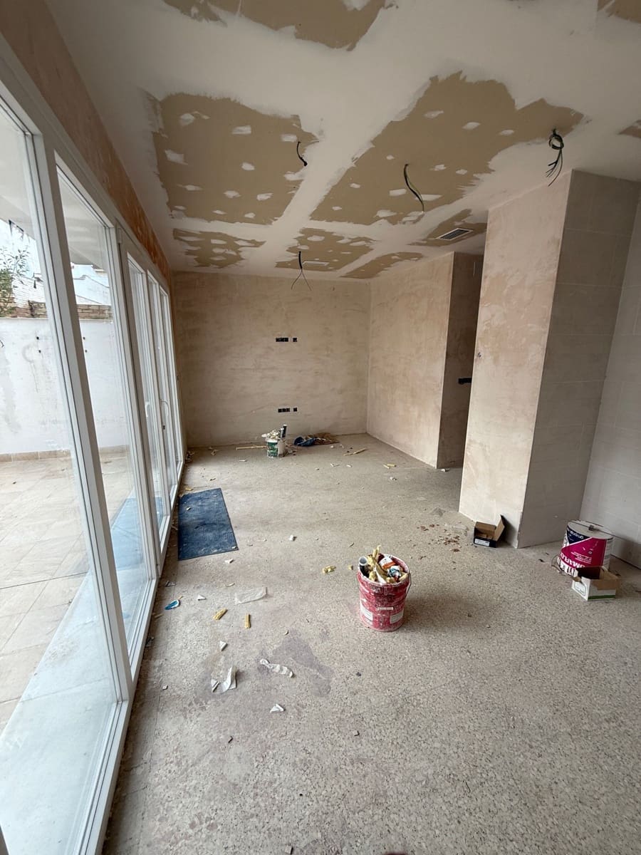 5 soverom Villa til salgs i Antequera med svømmebasseng - € 349 000 (Ref: 9036366)