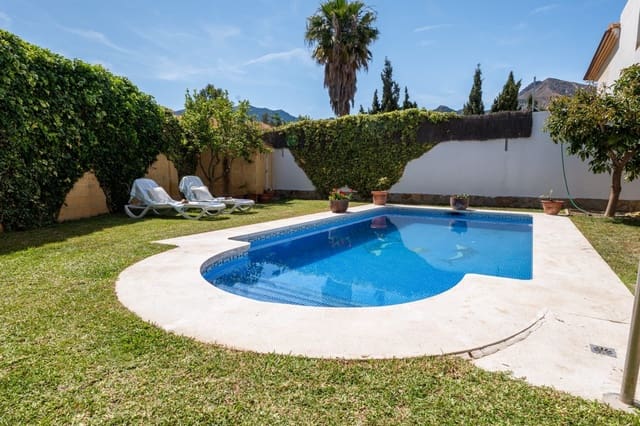 5 quarto Moradia para venda em Benalmádena com garagem - 870 000 € (Ref: 9036370)