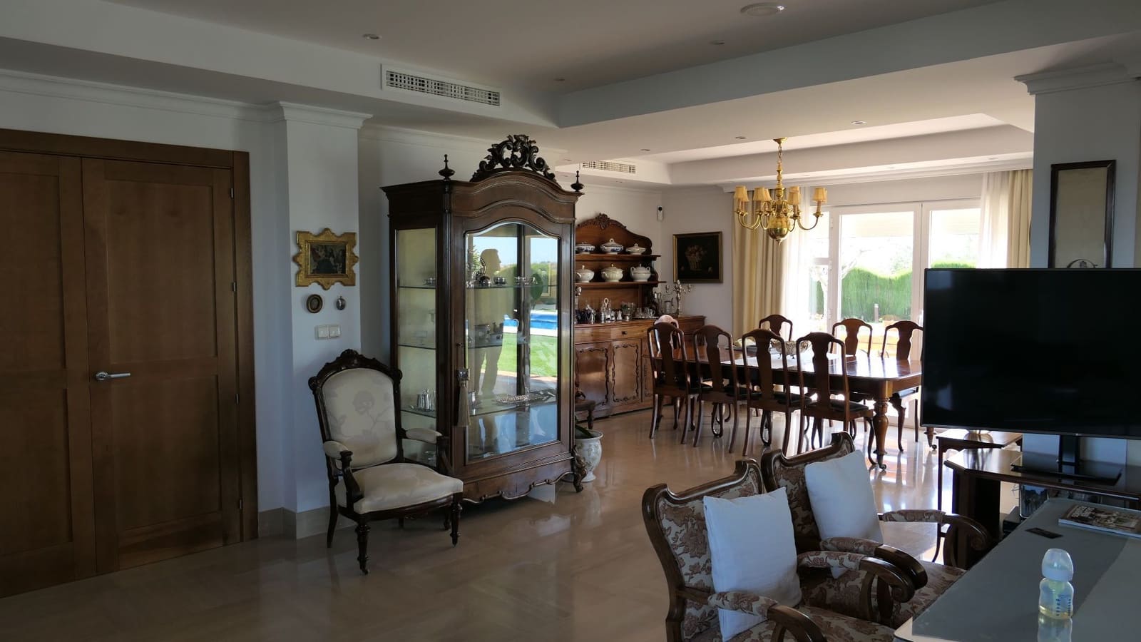 6 soveværelse Villa til salg i Antequera med swimmingpool garage - € 994.000 (Ref: 9036373)