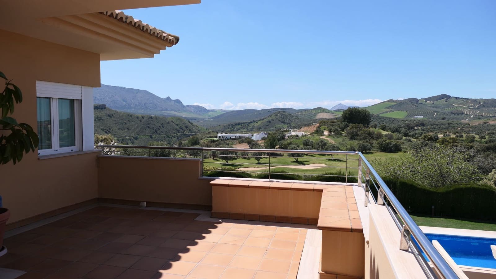 6 soveværelse Villa til salg i Antequera med swimmingpool garage - € 994.000 (Ref: 9036373)