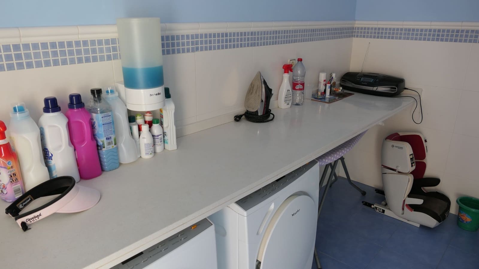 6 soveværelse Villa til salg i Antequera med swimmingpool garage - € 994.000 (Ref: 9036373)