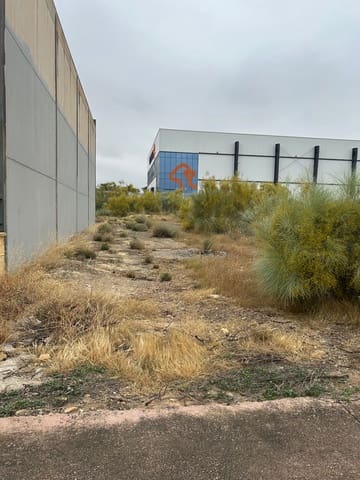 Rakentamaton maa myytävänä paikassa Mollina - 27 000 € (Ref: 9057281)