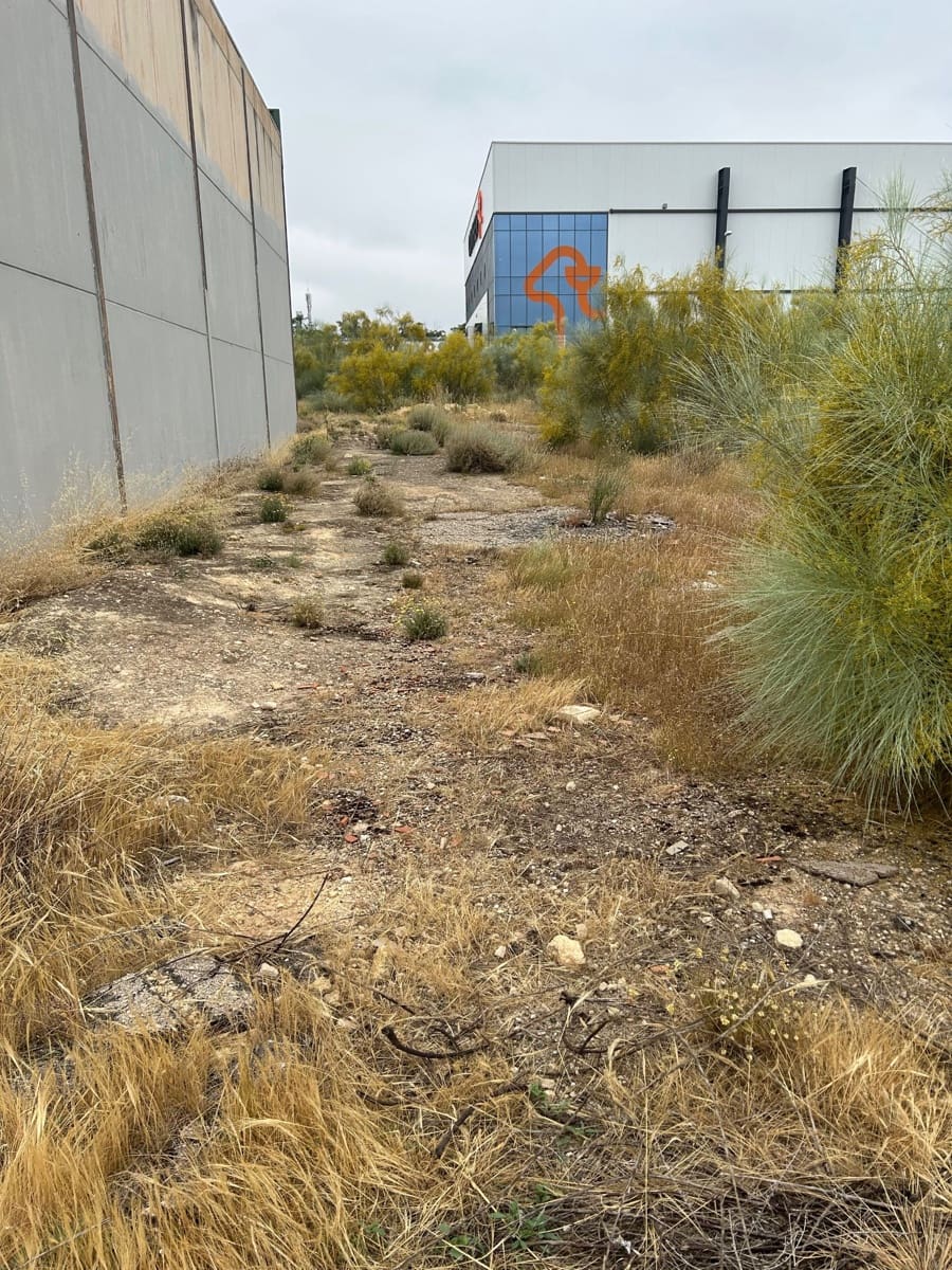 Grunde uden byggetilladelser til salg i Mollina - € 27.000 (Ref: 9057281)