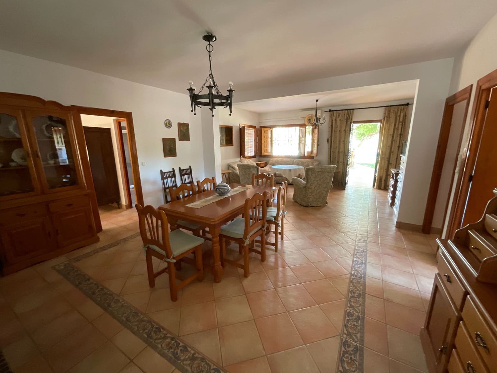 9 soveværelse Finca/Landehus til salg i Antequera med swimmingpool garage - € 999.990 (Ref: 9058803)