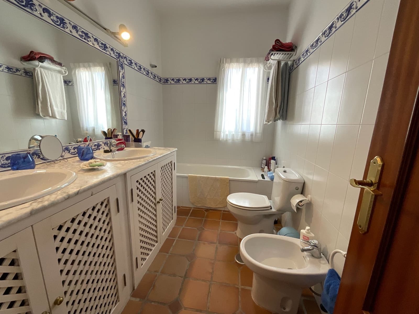 9 soveværelse Finca/Landehus til salg i Antequera med swimmingpool garage - € 999.990 (Ref: 9058803)