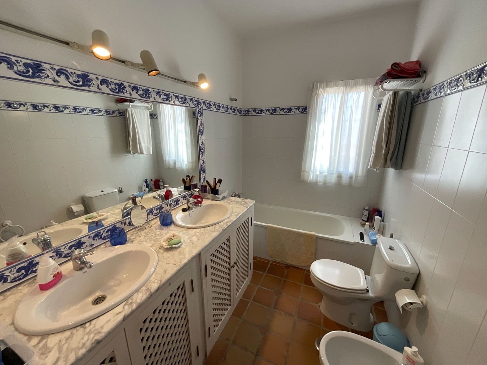 9 soveværelse Finca/Landehus til salg i Antequera med swimmingpool garage - € 999.990 (Ref: 9058803)