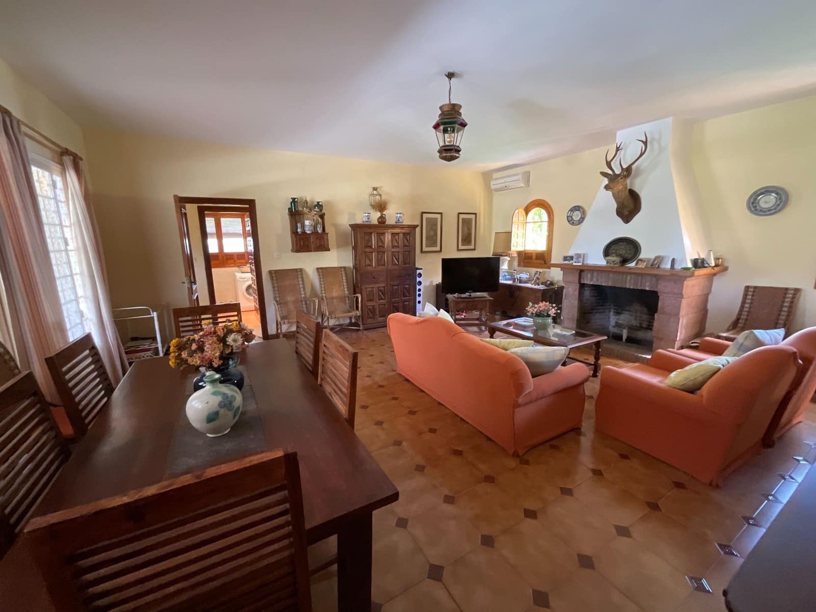 9 soveværelse Finca/Landehus til salg i Antequera med swimmingpool garage - € 999.990 (Ref: 9058803)