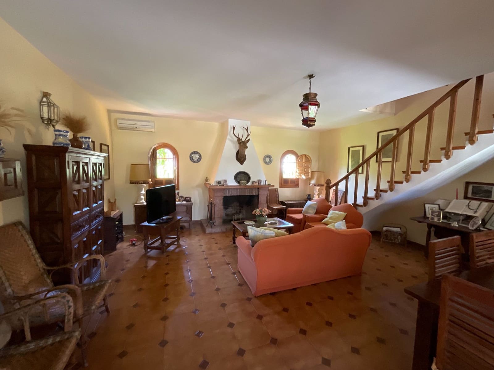 9 soveværelse Finca/Landehus til salg i Antequera med swimmingpool garage - € 999.990 (Ref: 9058803)