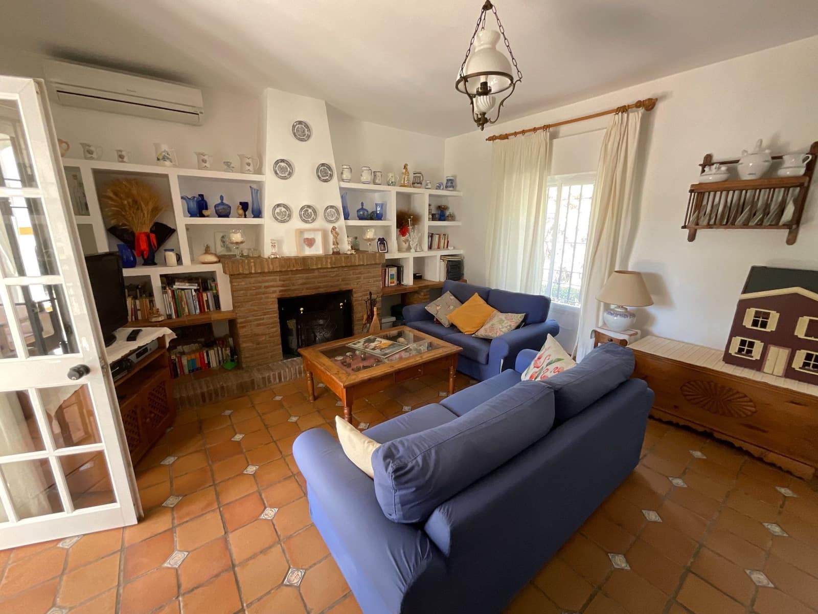 9 soveværelse Finca/Landehus til salg i Antequera med swimmingpool garage - € 999.990 (Ref: 9058803)