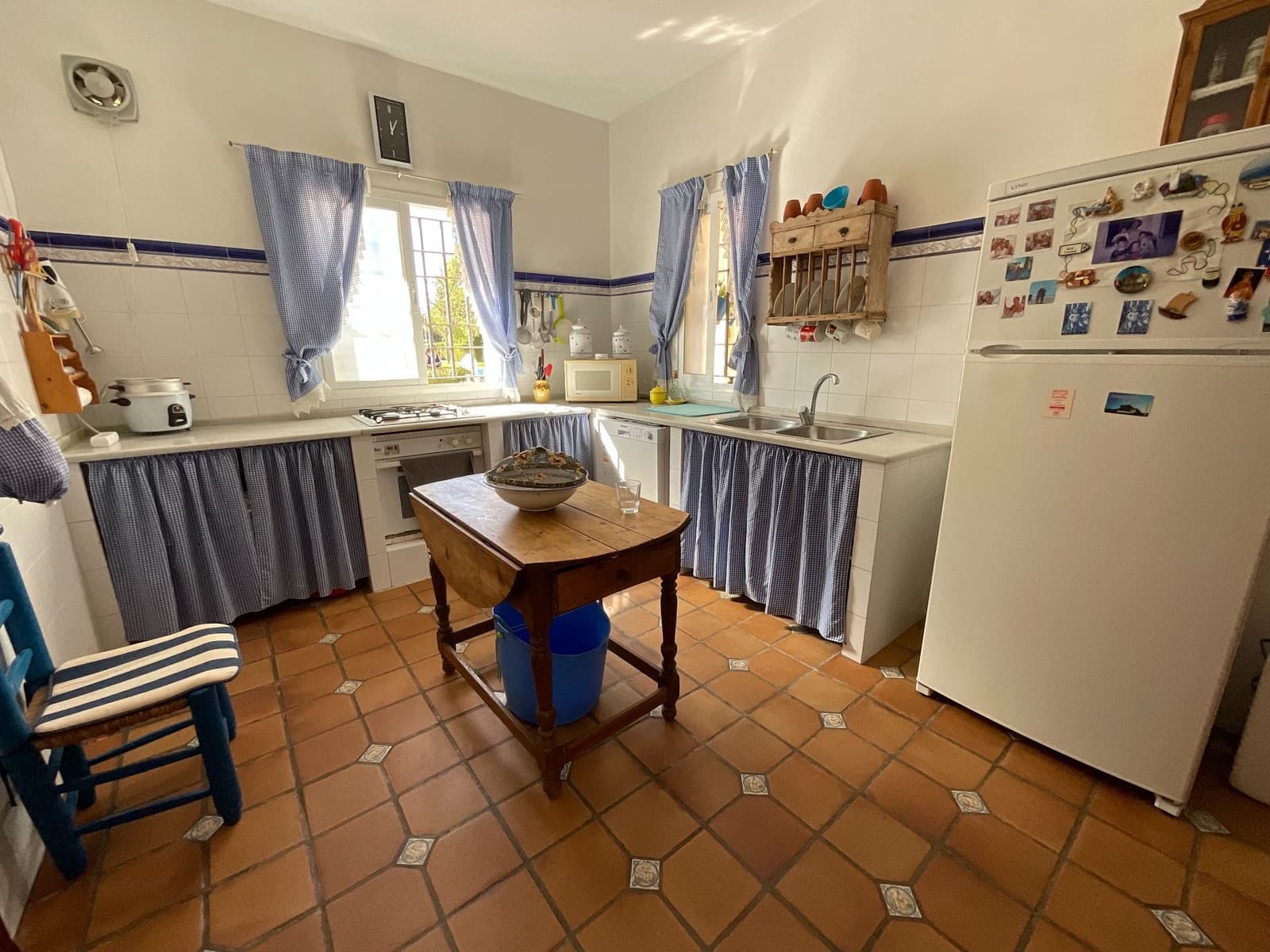 9 soveværelse Finca/Landehus til salg i Antequera med swimmingpool garage - € 999.990 (Ref: 9058803)