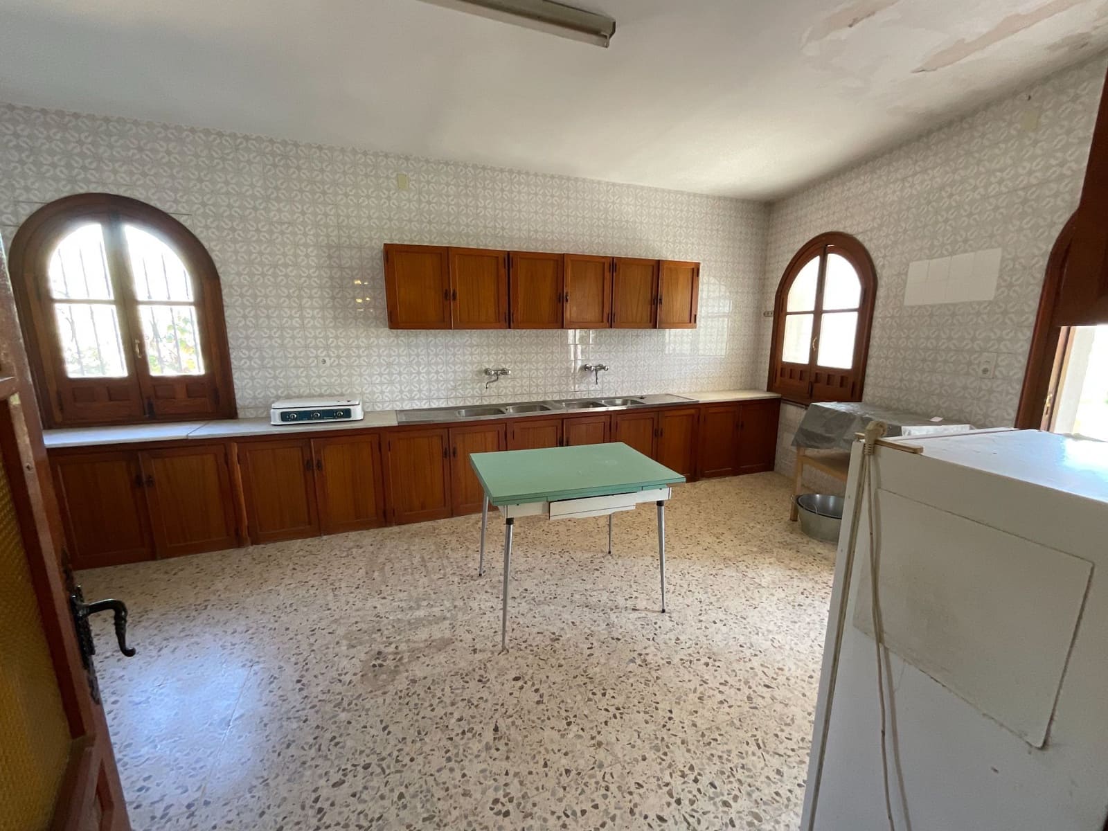 9 soveværelse Finca/Landehus til salg i Antequera med swimmingpool garage - € 999.990 (Ref: 9058803)