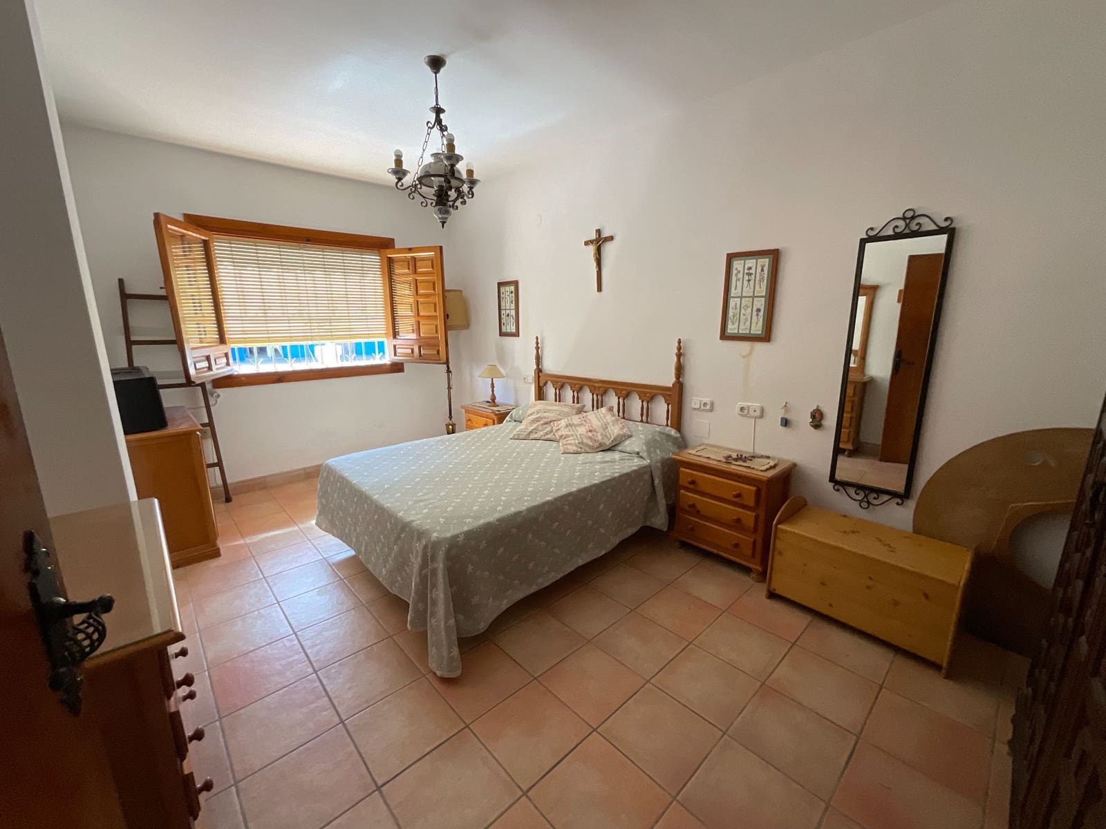 9 soveværelse Finca/Landehus til salg i Antequera med swimmingpool garage - € 999.990 (Ref: 9058803)