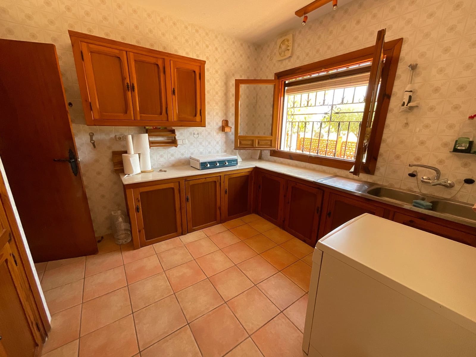 9 soveværelse Finca/Landehus til salg i Antequera med swimmingpool garage - € 999.990 (Ref: 9058803)