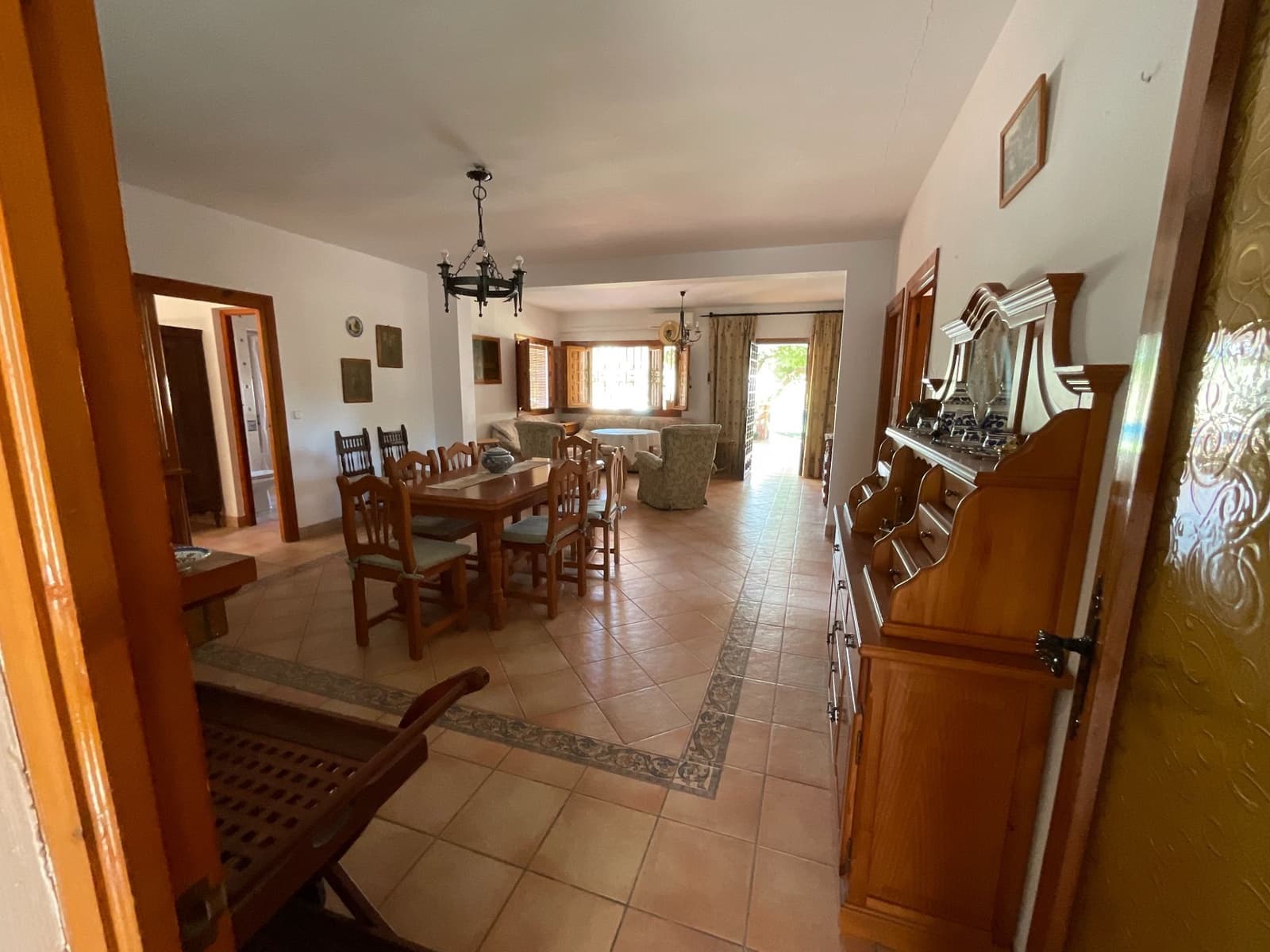 9 soveværelse Finca/Landehus til salg i Antequera med swimmingpool garage - € 999.990 (Ref: 9058803)