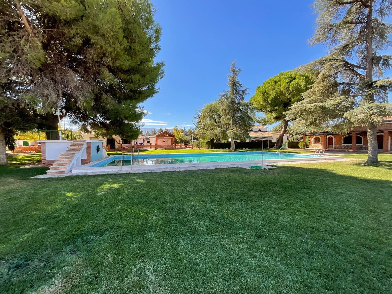 9 soveværelse Finca/Landehus til salg i Antequera med swimmingpool garage - € 999.990 (Ref: 9058803)