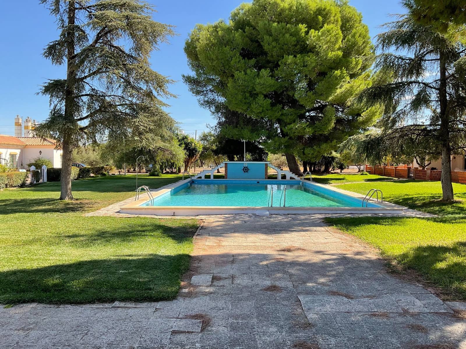 9 soveværelse Finca/Landehus til salg i Antequera med swimmingpool garage - € 999.990 (Ref: 9058803)