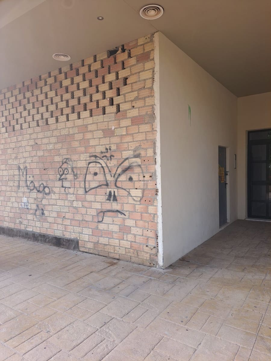 Erhverv til salg i Antequera - € 110.000 (Ref: 9113786)