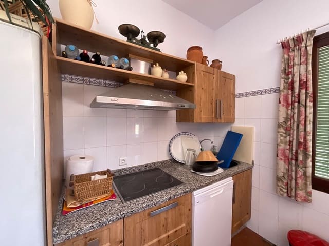 Finca/Landehus til salg i Antequera med swimmingpool garage - € 220.000 (Ref: 9146720)