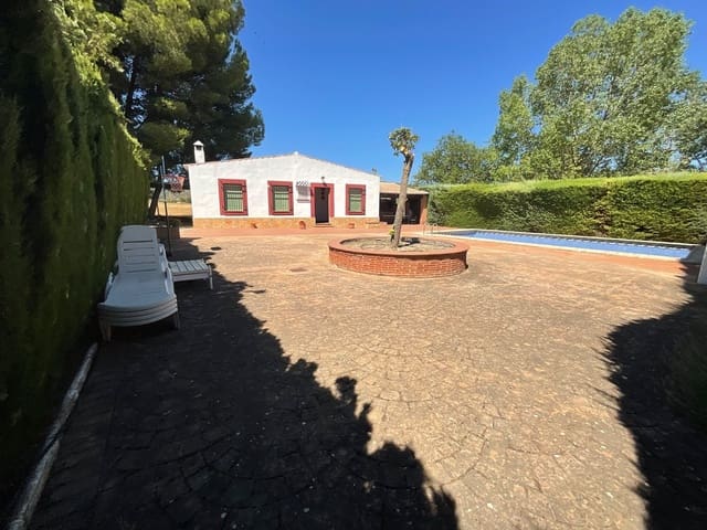 Finca/Landehus til salg i Antequera med swimmingpool garage - € 220.000 (Ref: 9146720)