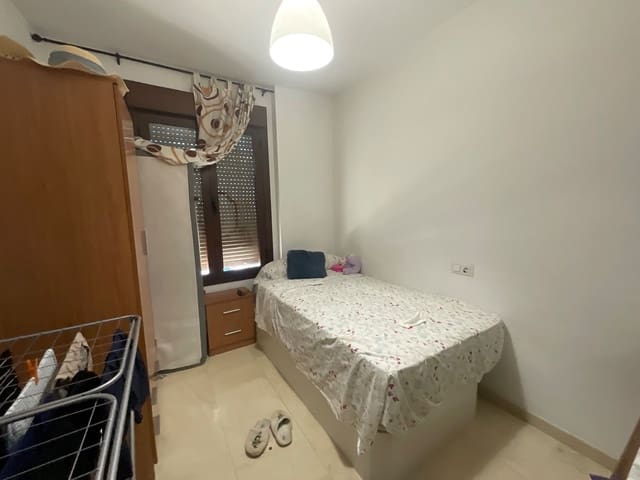 4 soveværelse Lejlighed til salg i Antequera - € 190.000 (Ref: 9173186)