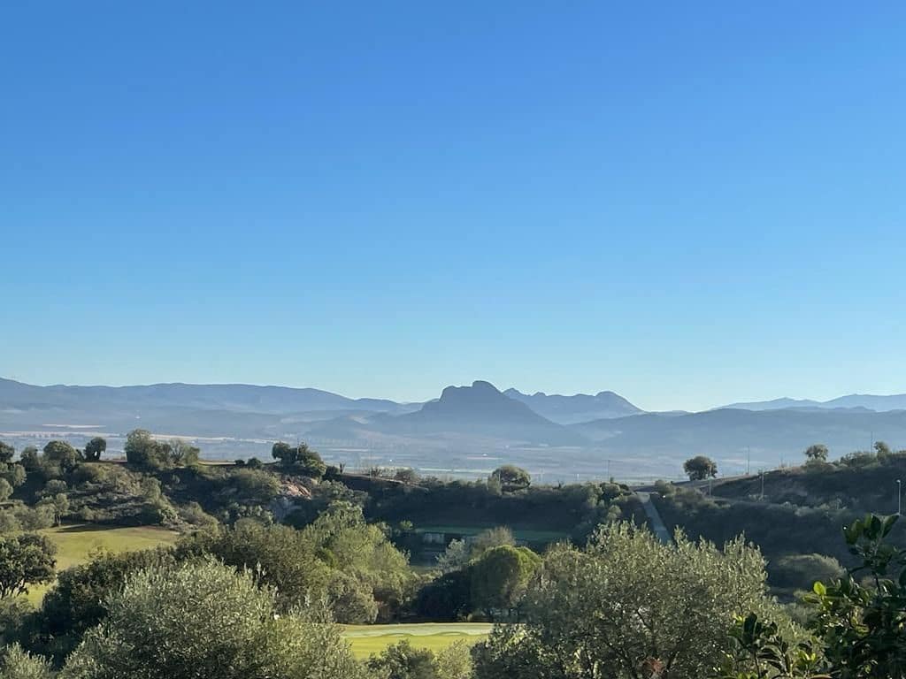 Grunde uden byggetilladelser til salg i Antequera - € 170.000 (Ref: 9173188)