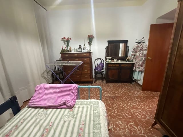 3 soveværelse Villa til salg i Antequera - € 96.000 (Ref: 9226173)