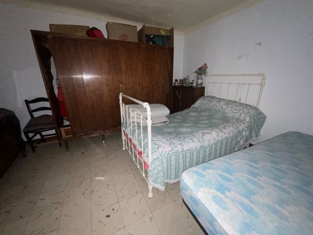 3 soveværelse Villa til salg i Antequera - € 96.000 (Ref: 9226173)