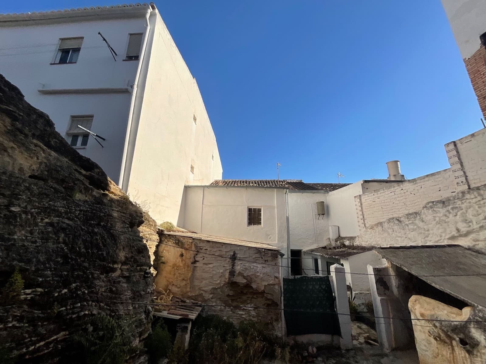 3 soveværelse Villa til salg i Antequera - € 96.000 (Ref: 9226173)