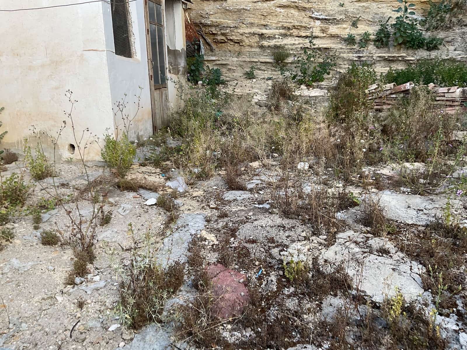 3 soveværelse Villa til salg i Antequera - € 96.000 (Ref: 9226173)