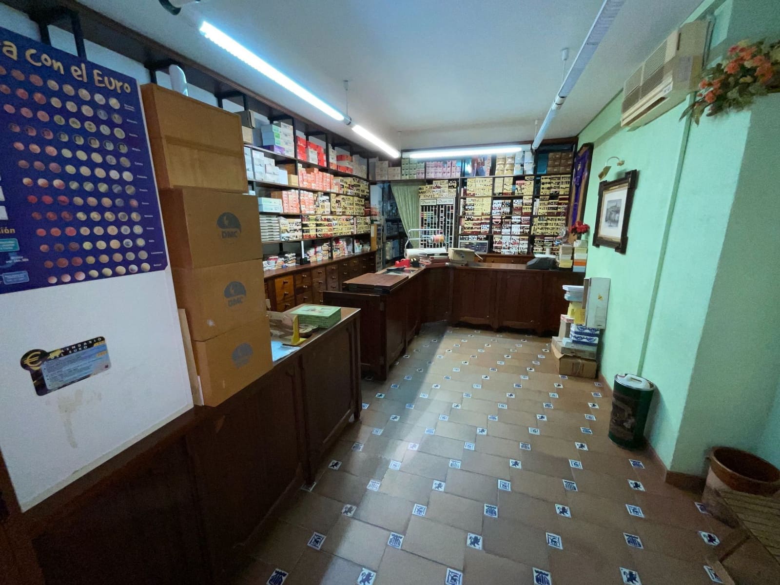 Kommersiell til salgs i Antequera - € 97 000 (Ref: 9228152)