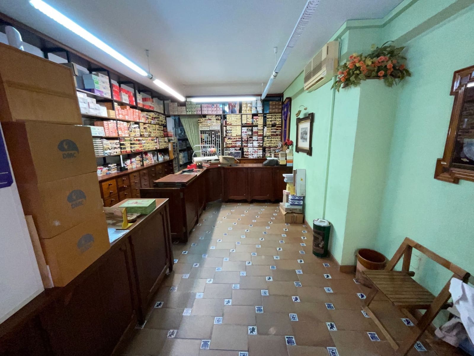 Kommersiell til salgs i Antequera - € 97 000 (Ref: 9228152)