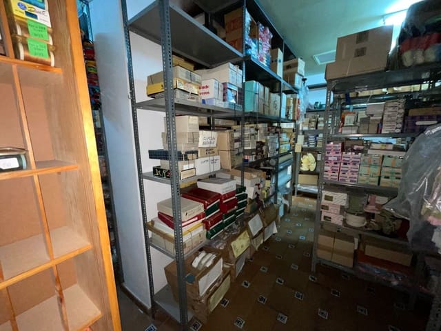 Erhverv til salg i Antequera - € 97.000 (Ref: 9228152)