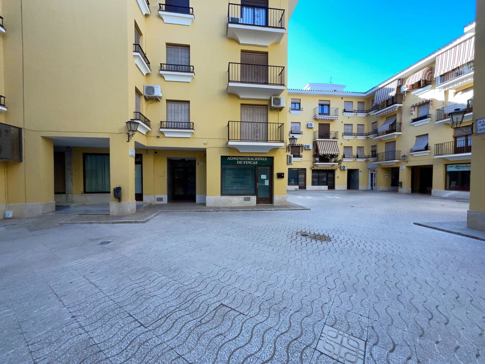 Kommersiell til salgs i Antequera - € 97 000 (Ref: 9228152)