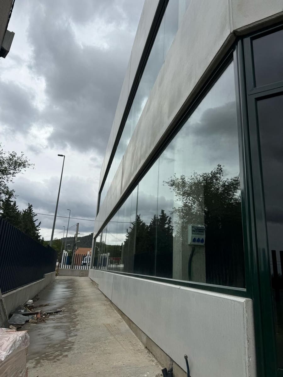 Erhverv til leje i Antequera - € 7.000 (Ref: 9228153)