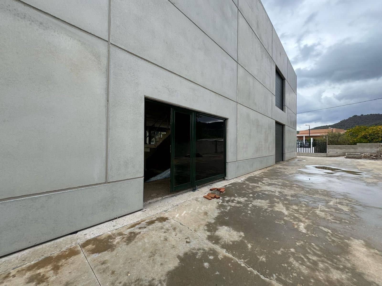 Erhverv til leje i Antequera - € 7.000 (Ref: 9228153)