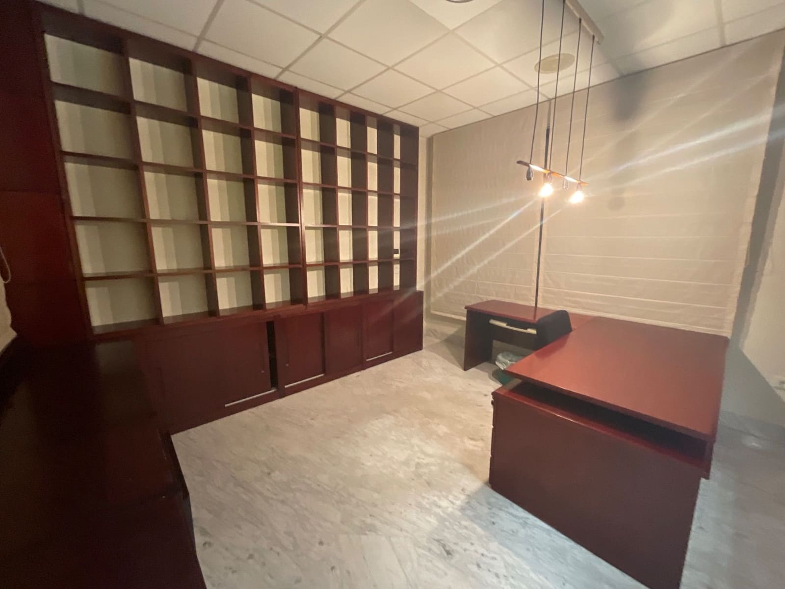 Oficina en Antequera en alquiler - 500 € (Ref: 9228156)