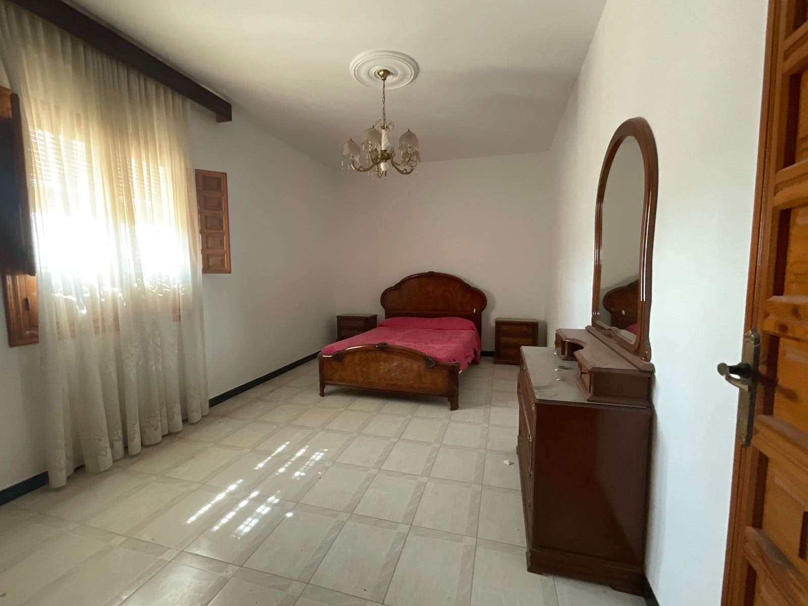 5 soveværelse Finca/Landehus til salg i Antequera med garage - € 367.500 (Ref: 9228159)