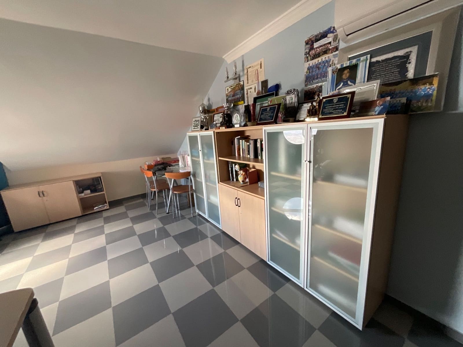 4 soverom Villa til salgs i Villanueva de la Concepcion med garasje - € 260 000 (Ref: 9228161)