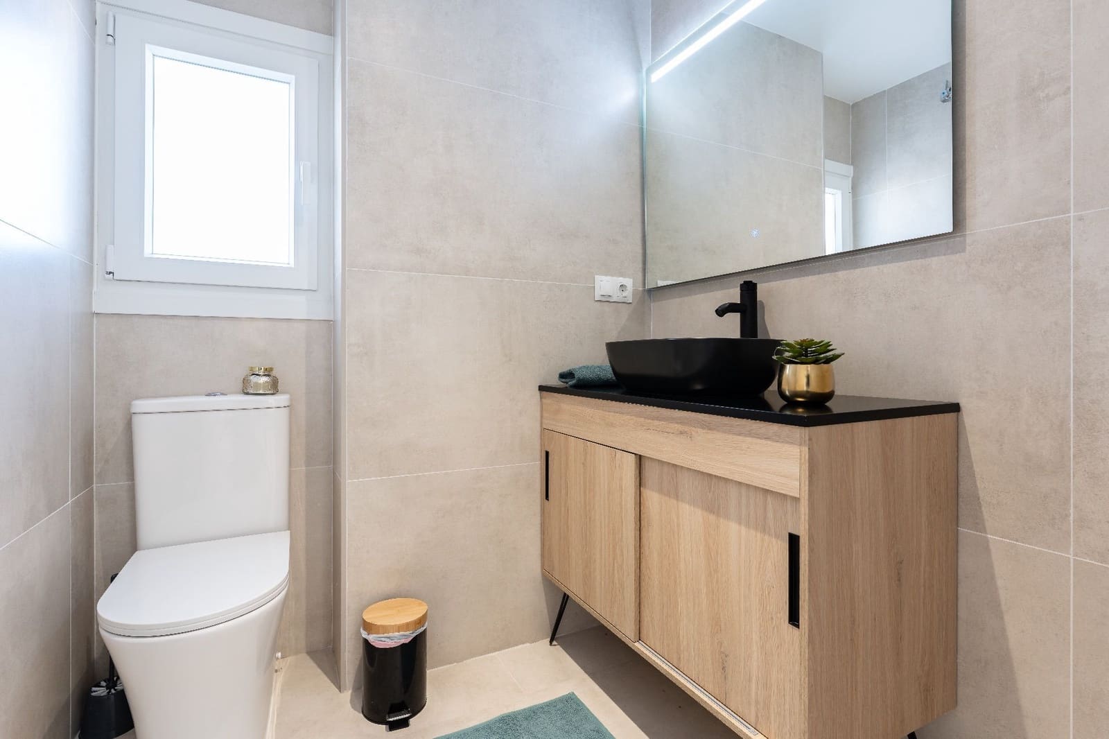 7 soveværelse Finca/Landehus til salg i Antequera med swimmingpool garage - € 790.000 (Ref: 9232164)