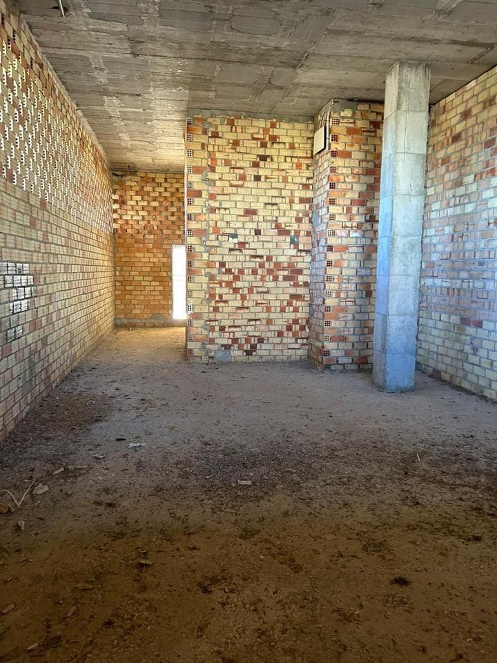 Erhverv til salg i Antequera med garage - € 127.000 (Ref: 9232166)