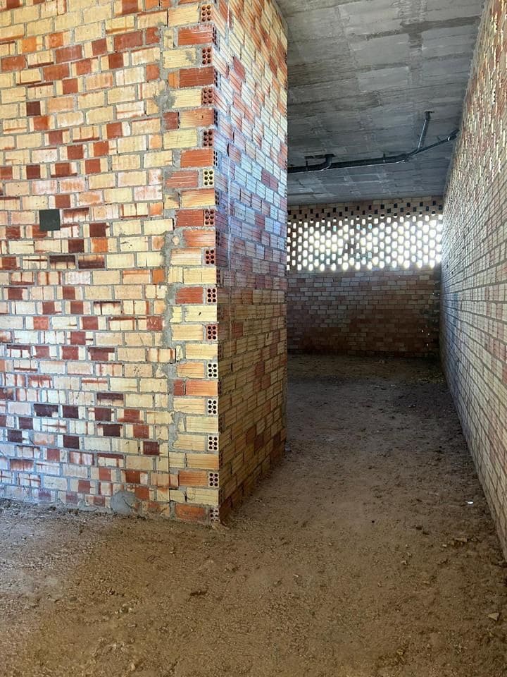 Erhverv til salg i Antequera med garage - € 127.000 (Ref: 9232166)