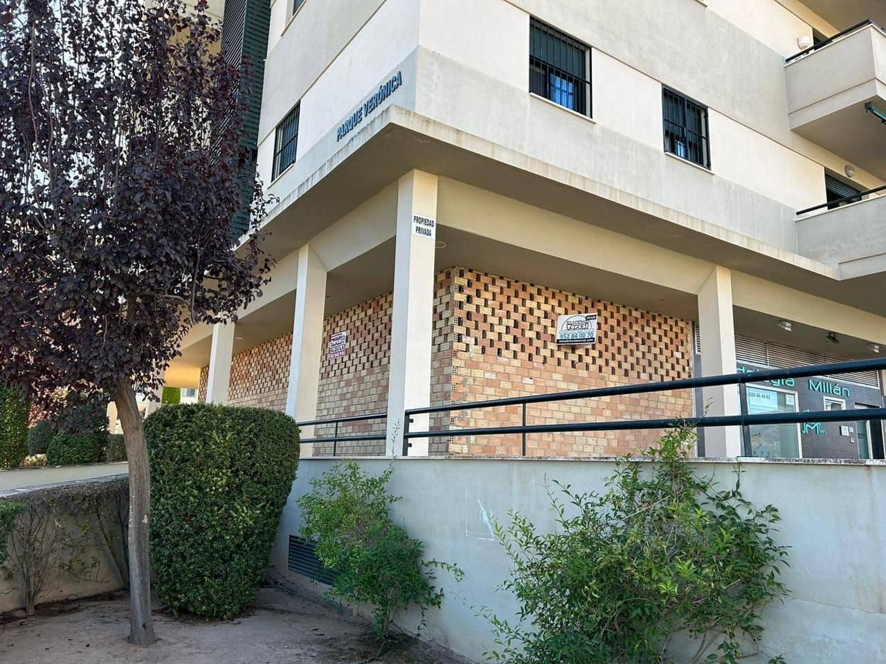 Erhverv til salg i Antequera med garage - € 127.000 (Ref: 9232166)