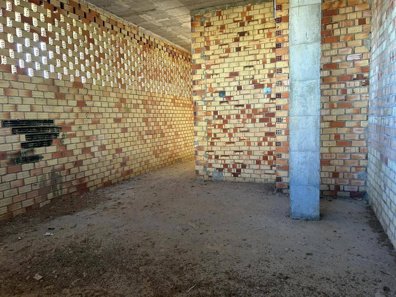 Erhverv til salg i Antequera med garage - € 127.000 (Ref: 9232166)