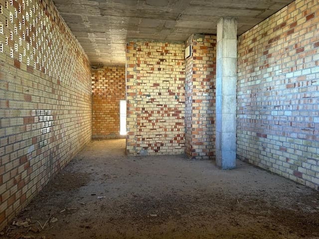 Erhverv til salg i Antequera med garage - € 127.000 (Ref: 9232166)