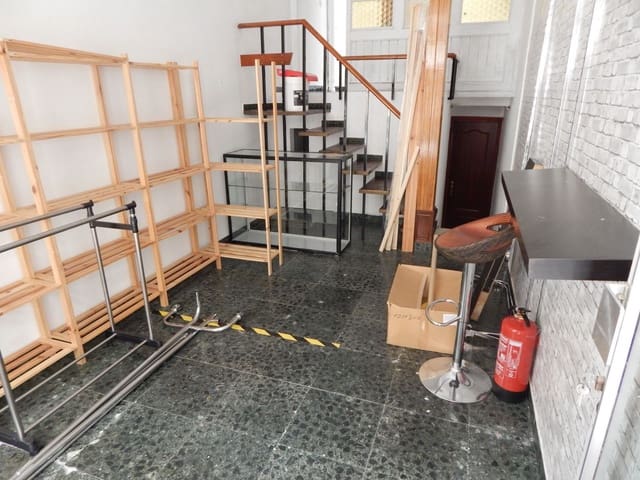 Erhverv til leje i Antequera - € 475 (Ref: 9232169)